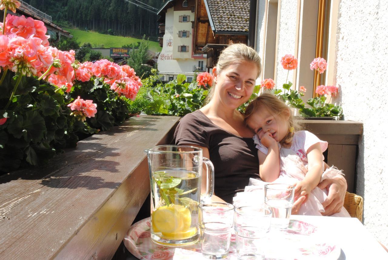 Gastehaus Rieser Mayrhofen Exteriör bild